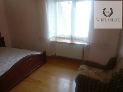 Продаж 3 кім. квартири по вул. Карпенка
