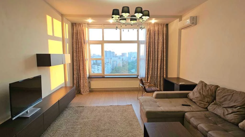 Продам двухкомнатную квартиру (86 м²) в Киеве, Шевченковский