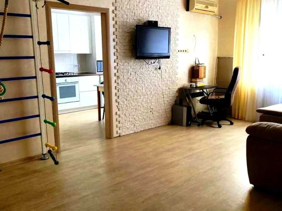 Apartment. Dnipro, Zaporizhske Shose