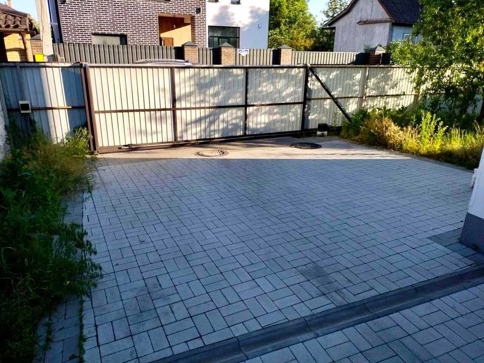 Дом. Киев, улица Садовая, 191