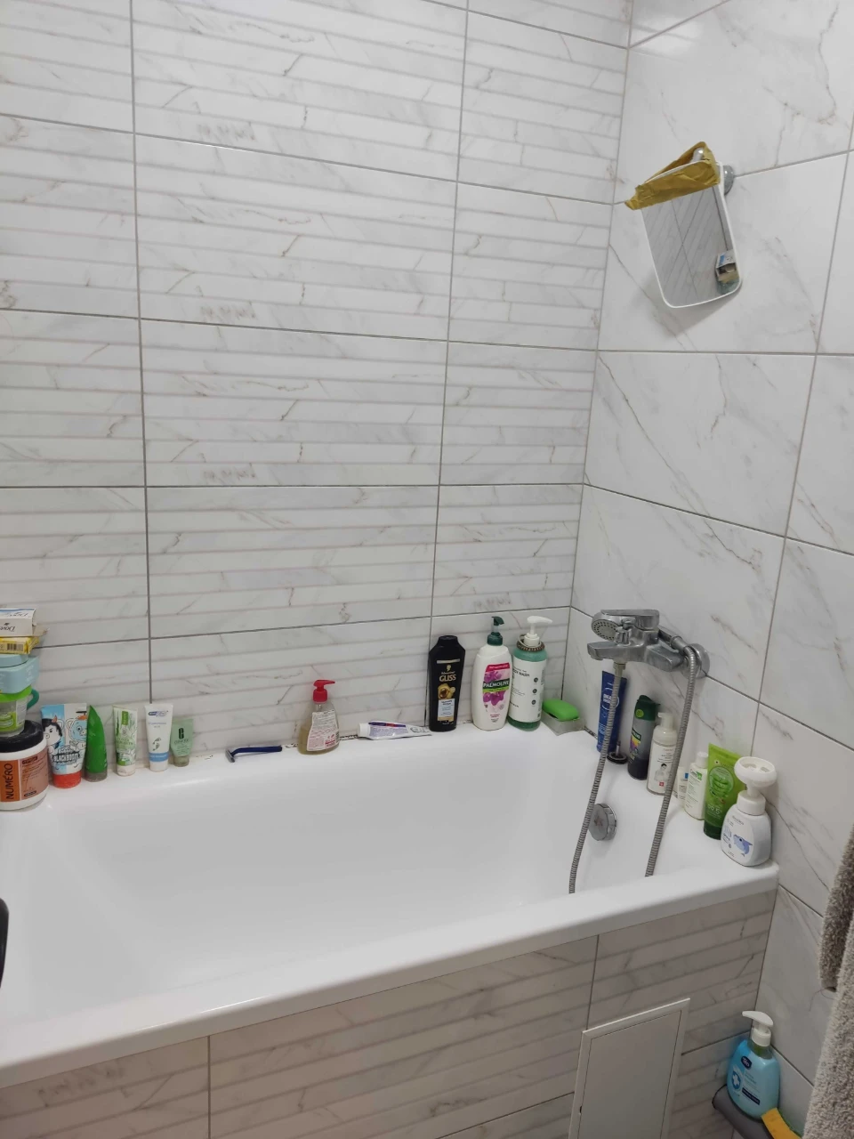 Продається без комісії, бюджетна 2-кімнатна квартира, проспект Міра, Дніпро