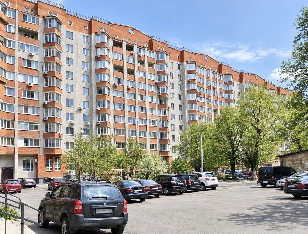 Продаж 3к квартири, вул Хмельницька 10.Завжди працює ЛІФТ!