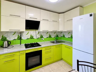 One-room apartment. Nizhnosirovat, Kharkiv Street.