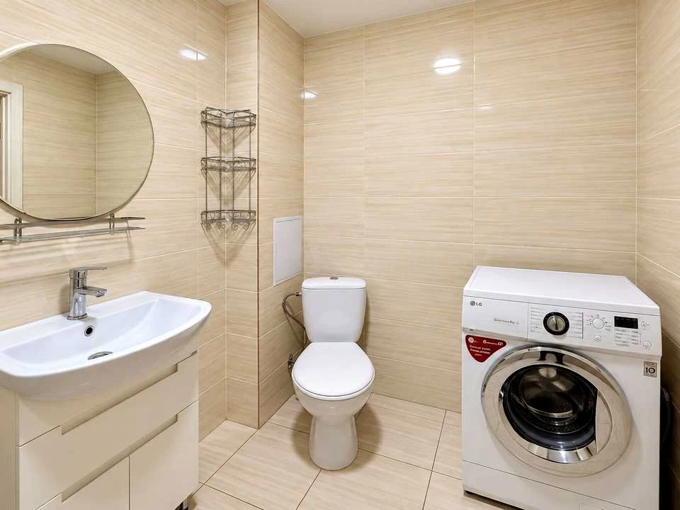 One-room apartment. Nizhnosirovat, Kharkiv Street.