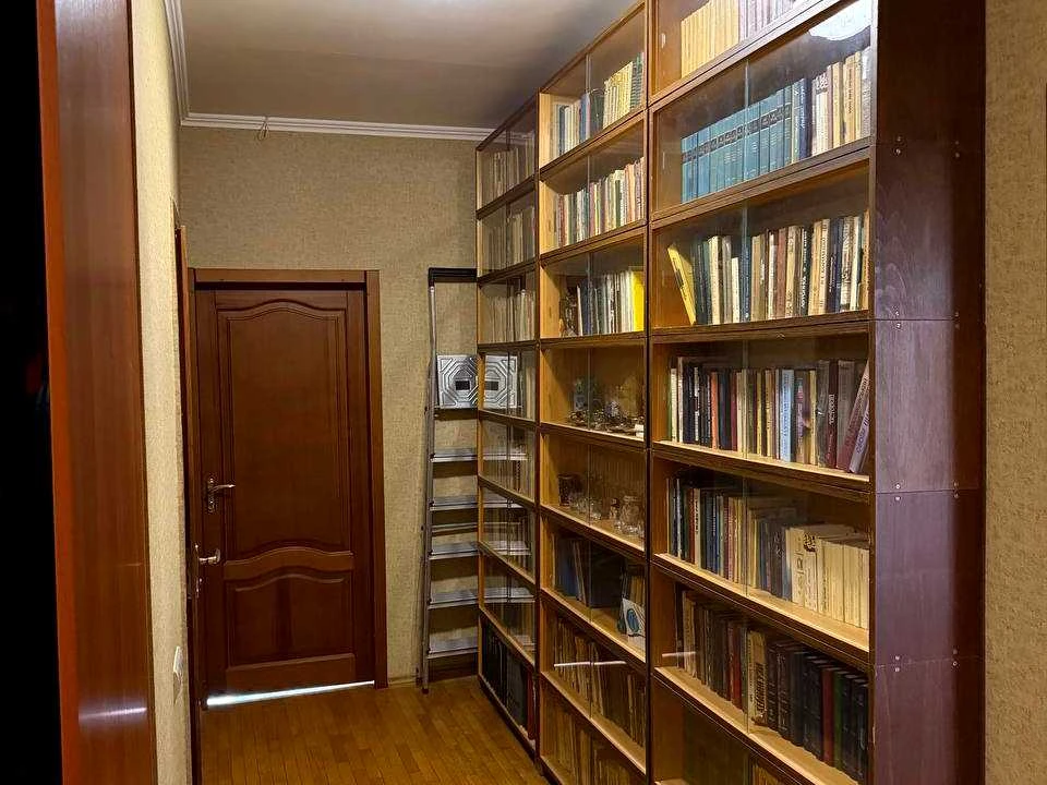 Квартира. Дніпро, вул. Ніла Армстронга