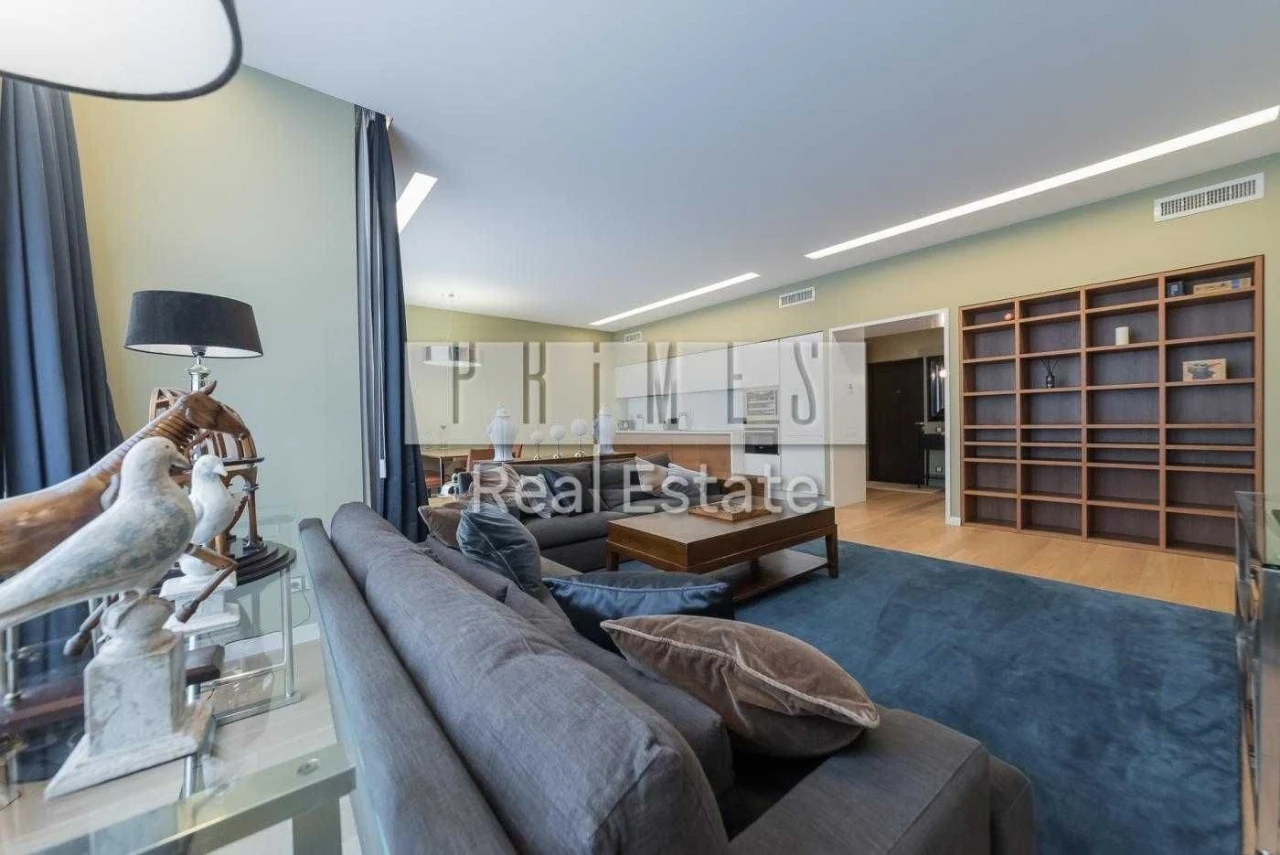 Sale of a 2-room apartment, "Novopechersky Lipky", St. Verkholyada,