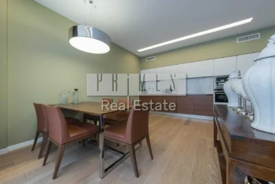 Sale of a 2-room apartment, "Novopechersky Lipky", St. Verkholyada,