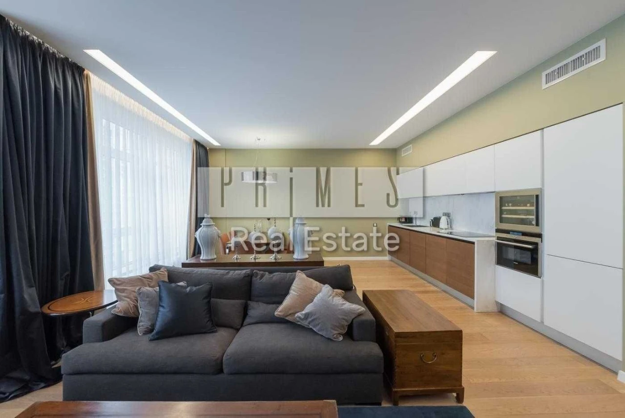 Sale of a 2-room apartment, "Novopechersky Lipky", St. Verkholyada,
