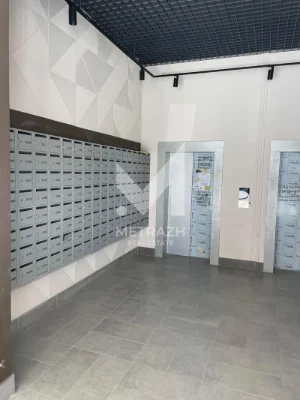 Sale of 2-room apartment without renovation in residential complex "Kryshalevi Dzer"