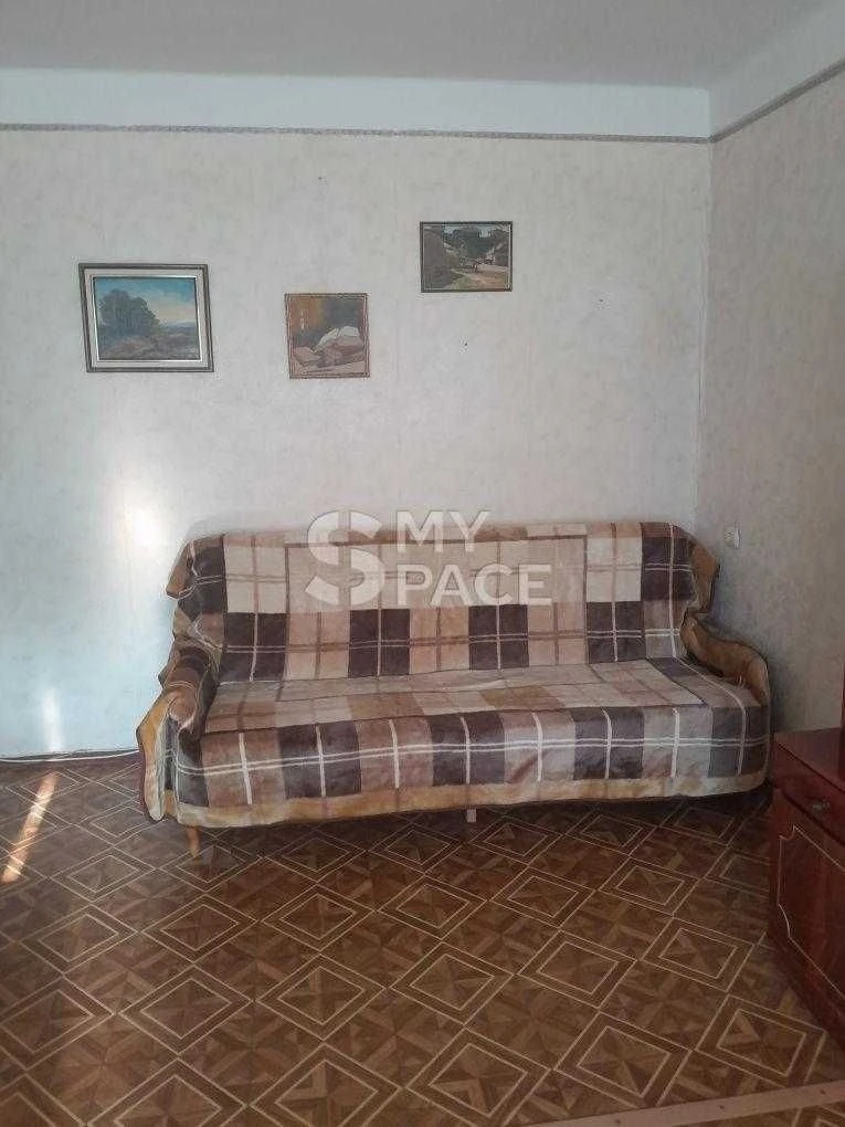 Продаж 2к квартири 47м. кв. Оболонь Левка Лук'яненка 2А метр