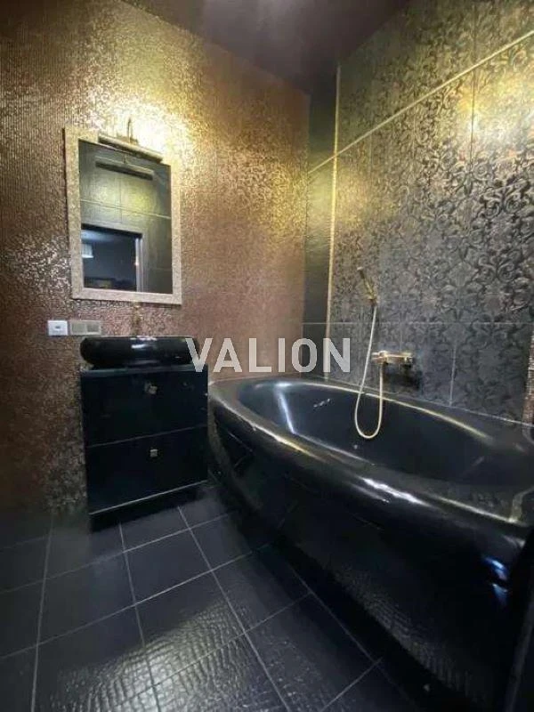 Sale of 2-room apartment at St. Shapovala 2a