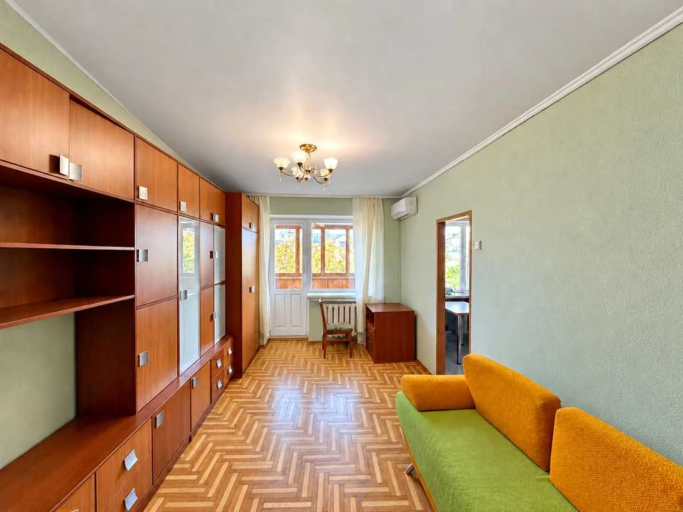 Apartment. Holosiivsky Prospect, Kyiv