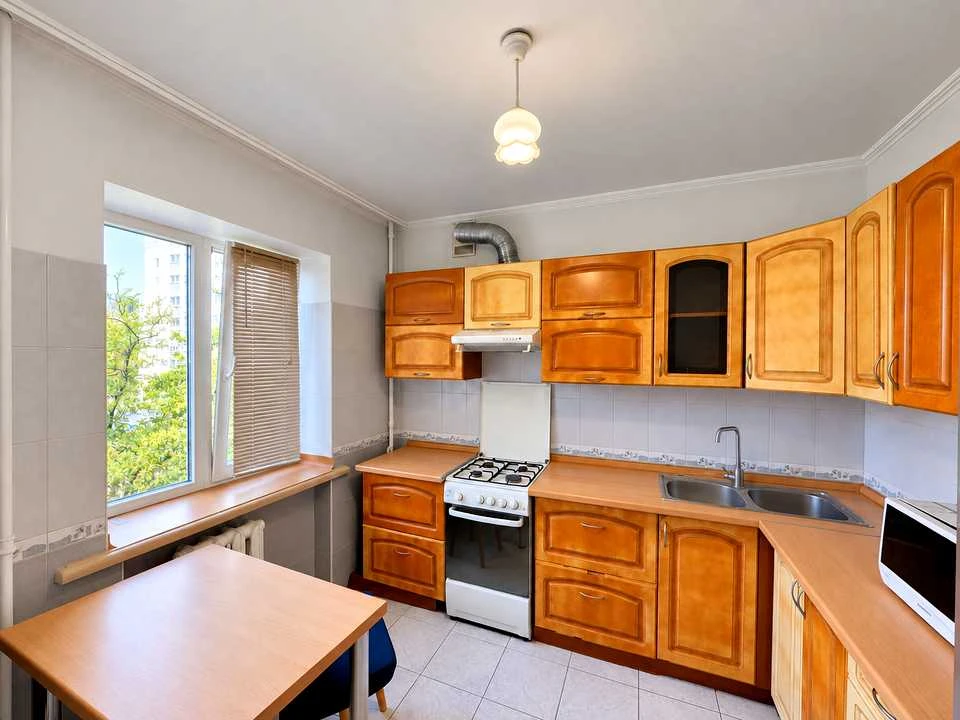 Apartment. Holosiivsky Prospect, Kyiv