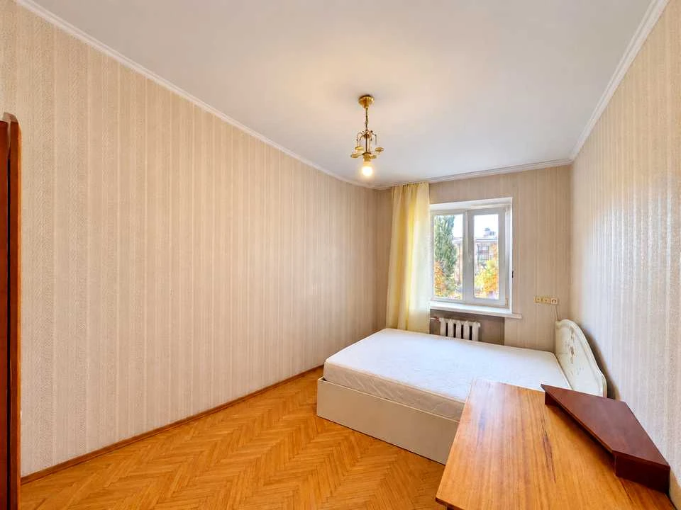 Apartment. Holosiivsky Prospect, Kyiv