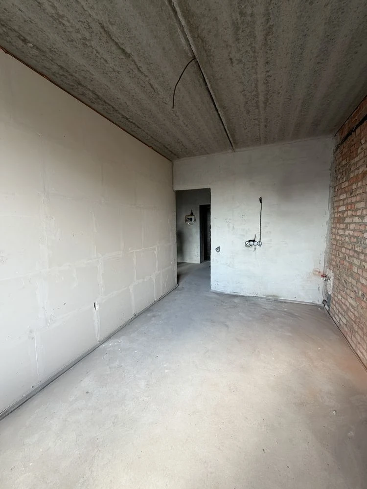 Avila Residence | 2-bedroom, 61 m² | Ready for renovation