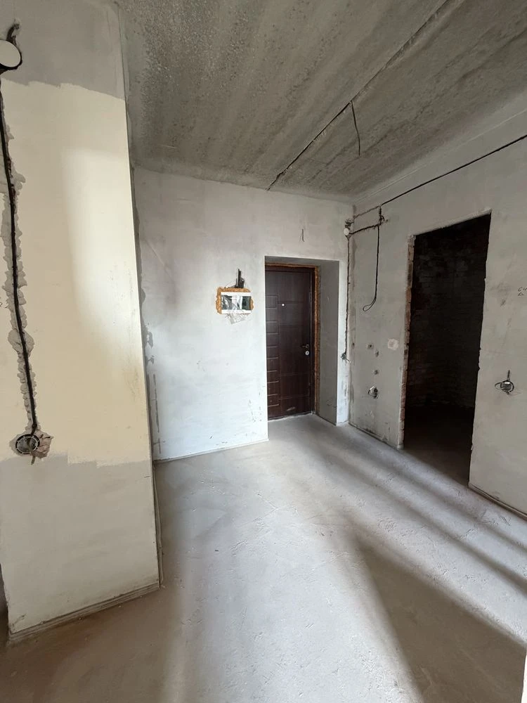 Avila Residence | 2-bedroom, 61 m² | Ready for renovation