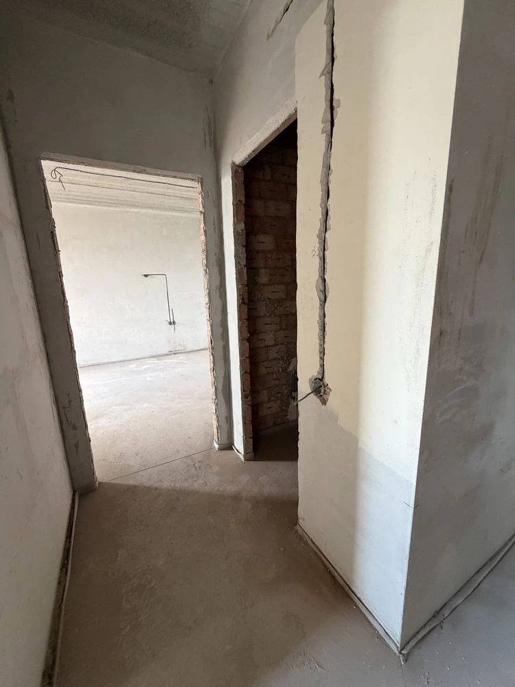 Avila Residence | 2-bedroom, 61 m² | Ready for renovation