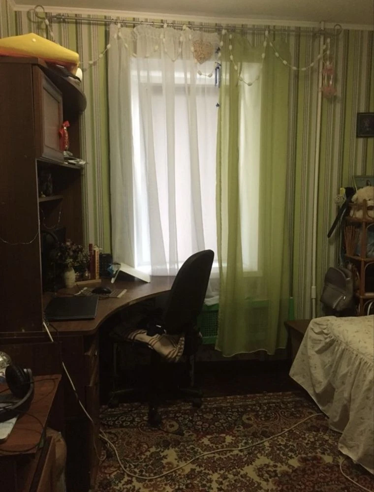 4-кімнатна квартира 80 м², 7/10 цегла, вул. Героїв Десантник