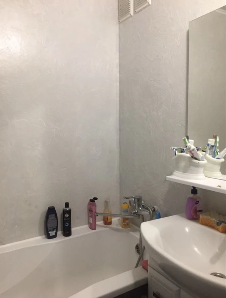 4-кімнатна квартира 80 м², 7/10 цегла, вул. Героїв Десантник