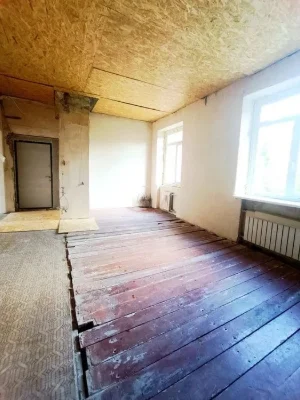 Center‼️ Selling a 2-room apartment on Danilevskogo Street 8 for renovation | m