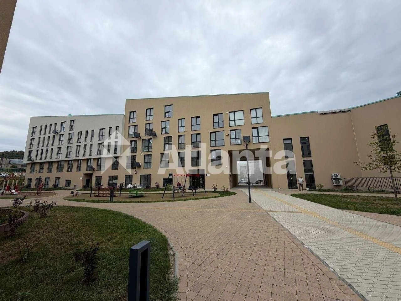 Продаж 2 кім.квартири ЖК Брама у зданій секції.