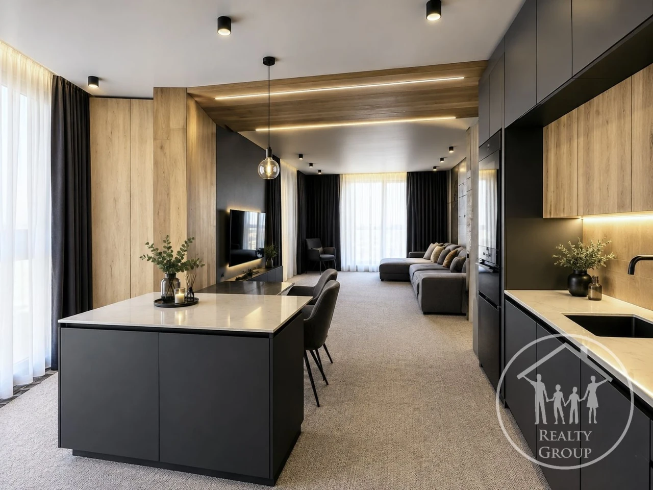 Продаж дизайнерської 2к квартири | Ближній центр | 15 хвилин