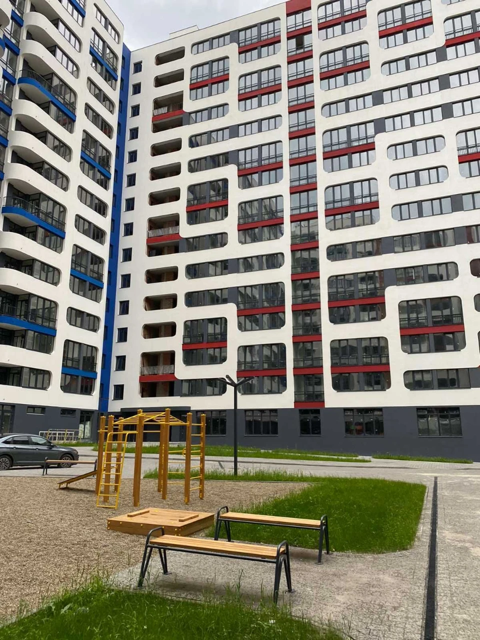 Продаж 1 кімнатної квартири в заселеній новобудові ЖК Галжит