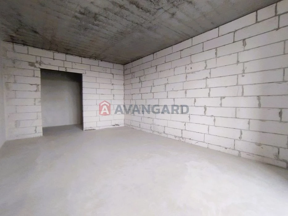 Сучасна 3-кім. квартира по Амброса! Новобудова!