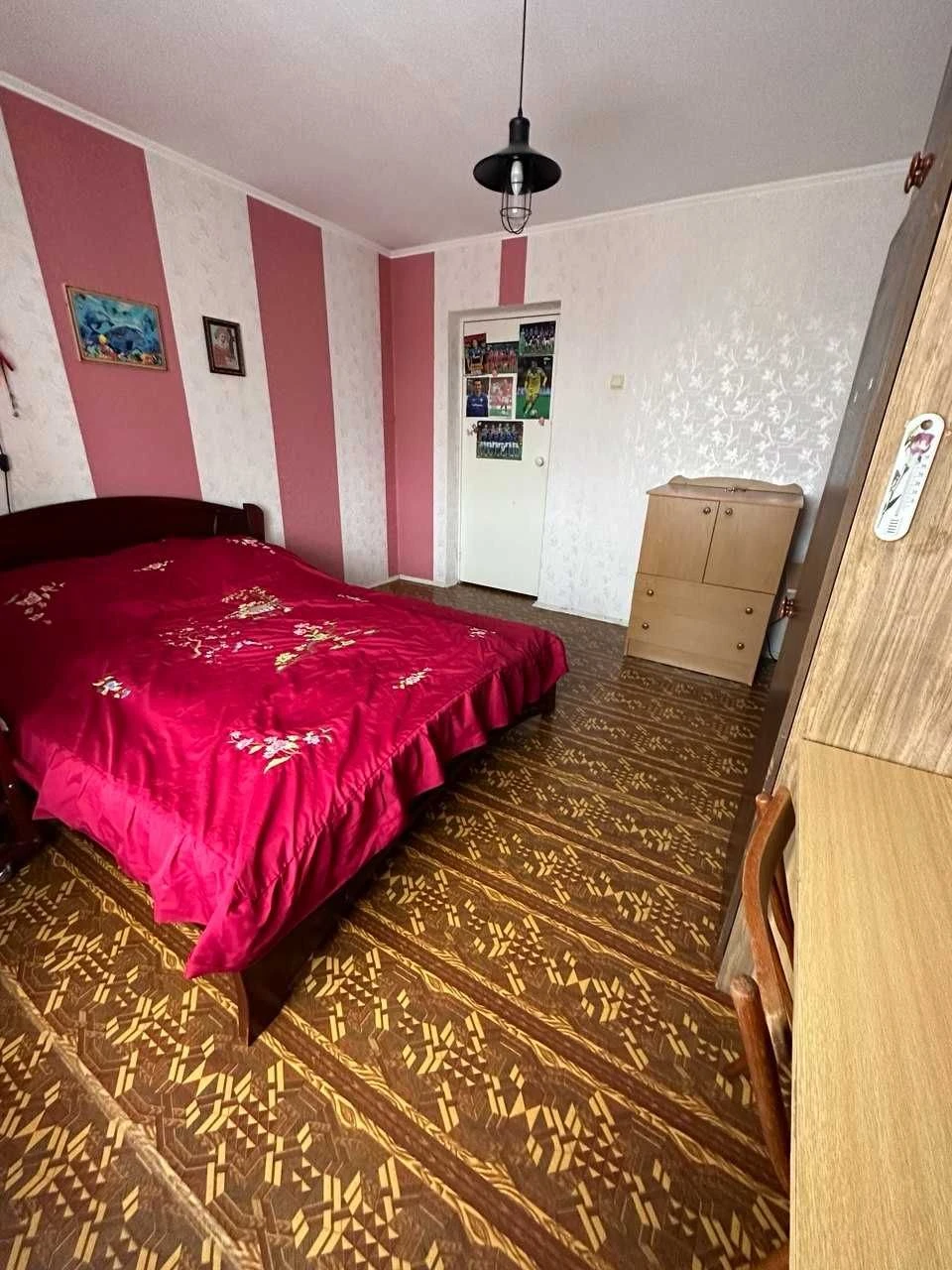 Продам від власника 4-кімн квартиру в Чернігові (91кв. м.)