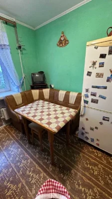 Продам від власника 4-кімн квартиру в Чернігові (91кв. м.)
