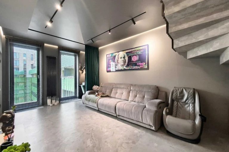 Sale of an apartment (penthouse) with a terrace on the banks of the Dnieper, ЖК Ry