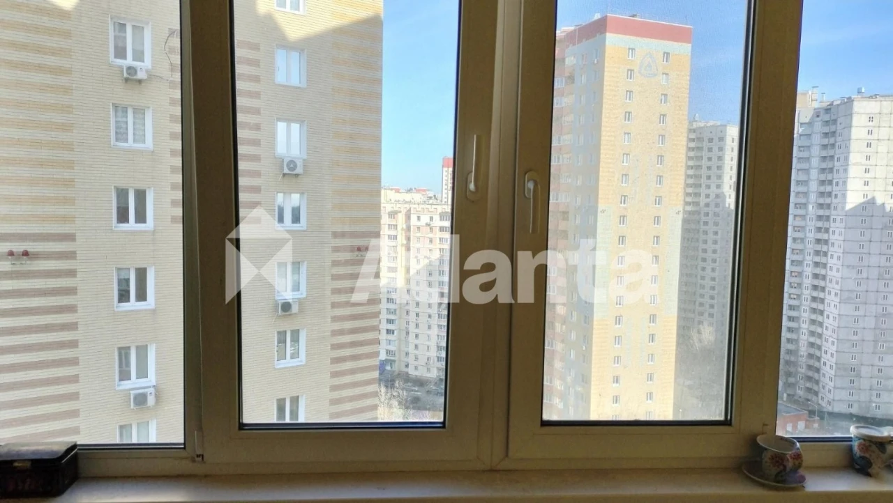 With Ownership Rights in Residential Complex "Evrika" - Registration "Ye-vidnennya" "Ye-oselya" Resolutions