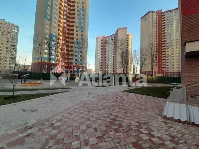 With Ownership Rights in Residential Complex "Evrika" - Registration "Ye-vidnennya" "Ye-oselya" Resolutions