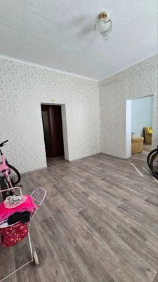 Частина котеджу в класній локації, Правий берег, в районі па