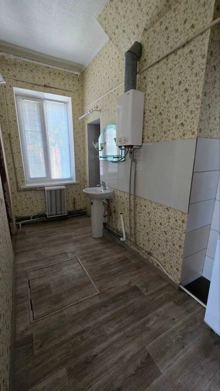 Частина котеджу в класній локації, Правий берег, в районі па