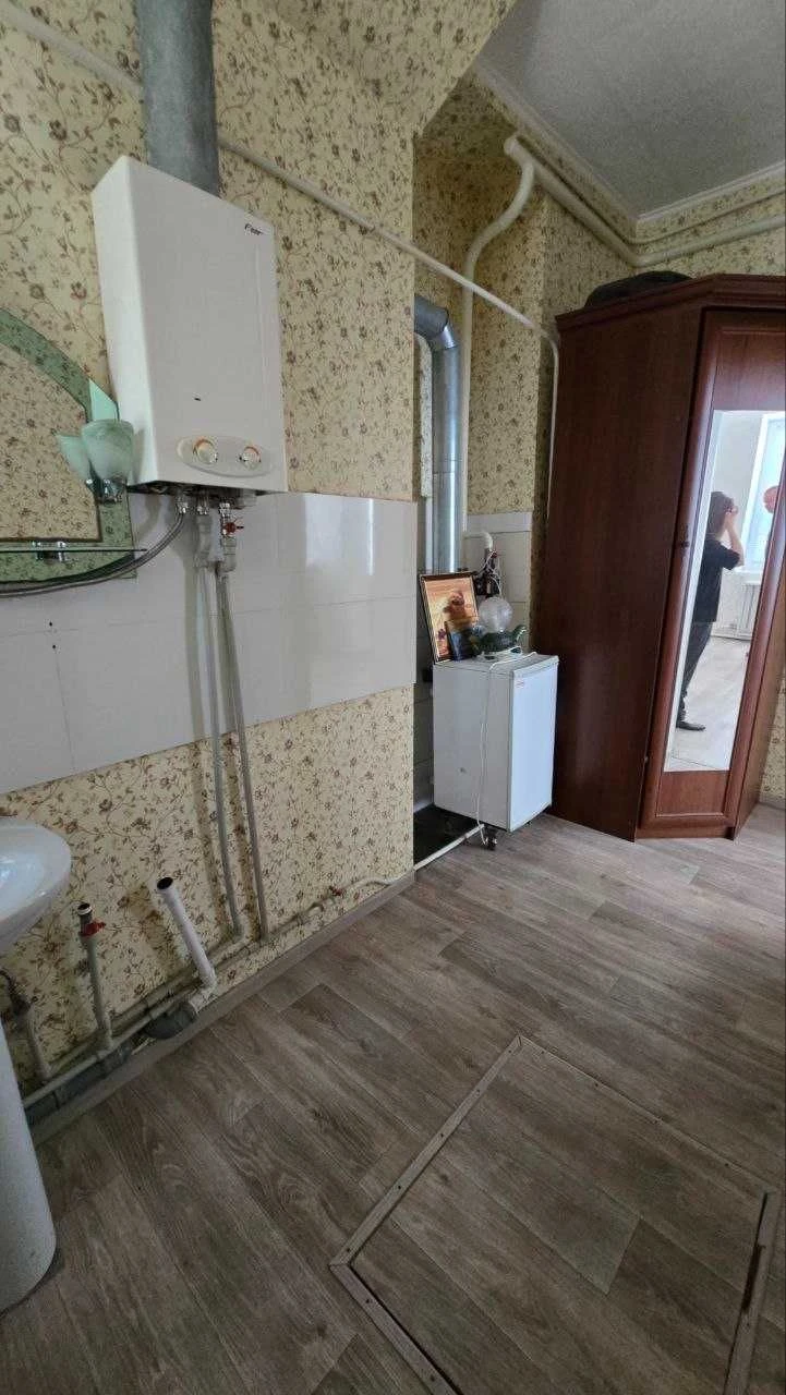Частина котеджу в класній локації, Правий берег, в районі па