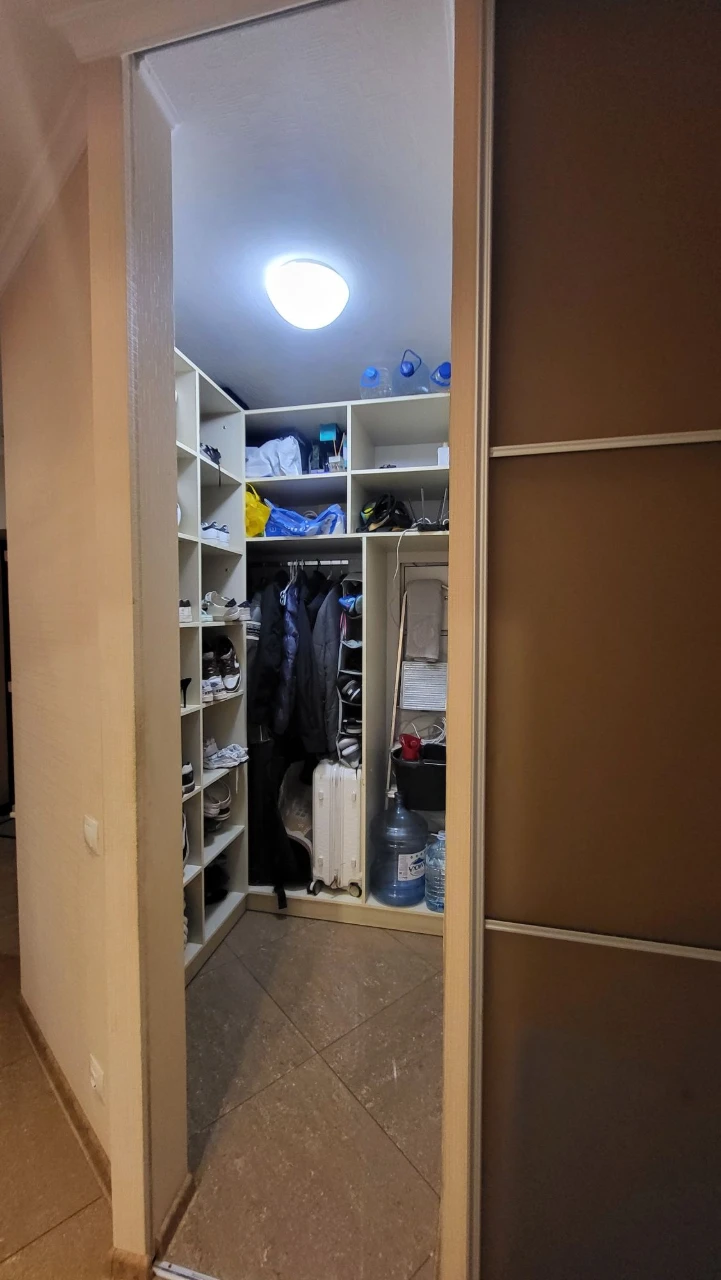Individual heating!! ЖК Лебединська, metro Sportyvna
Sale