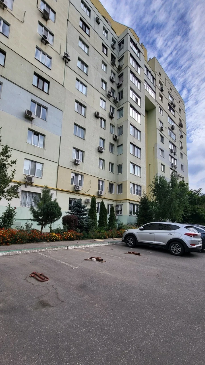 Individual heating!! ЖК Лебединська, metro Sportyvna
Sale