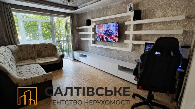 5362-КЮ Продам 2 комнатную квартиру на Салтовке Салтовская 5