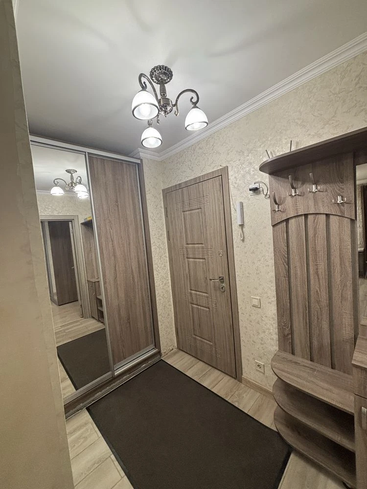 Продам 1 ком. квартиру 522 м /р «Пески»