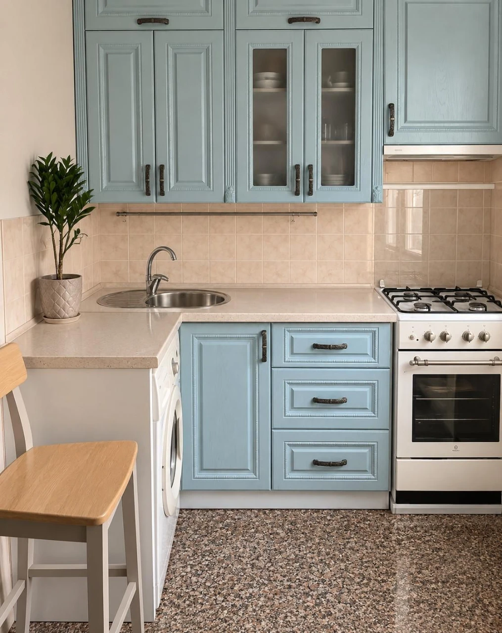 Продажа 2 комн. квартиры, рядом метро, Алексеевка