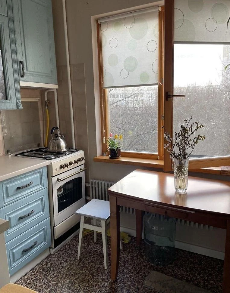 Продажа 2 комн. квартиры, рядом метро, Алексеевка