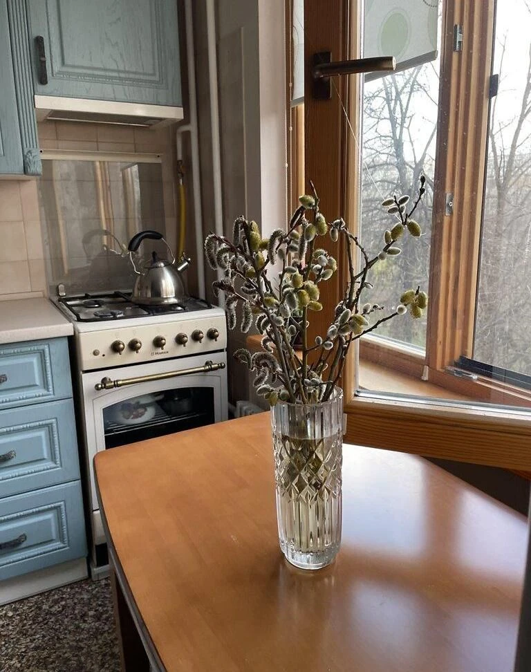 Продажа 2 комн. квартиры, рядом метро, Алексеевка