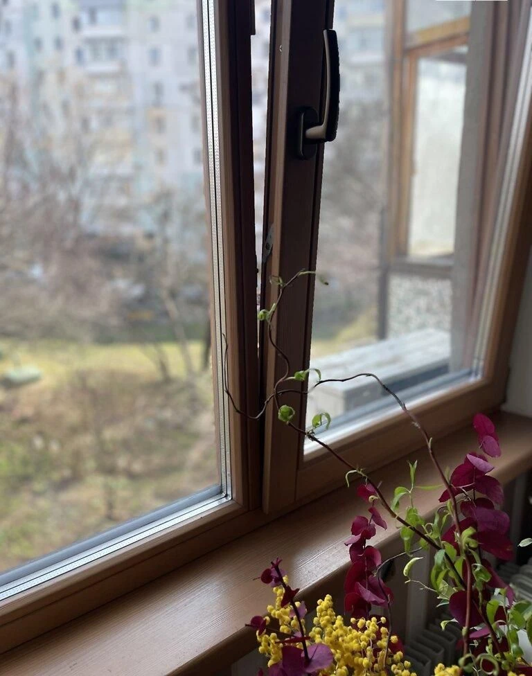Продажа 2 комн. квартиры, рядом метро, Алексеевка