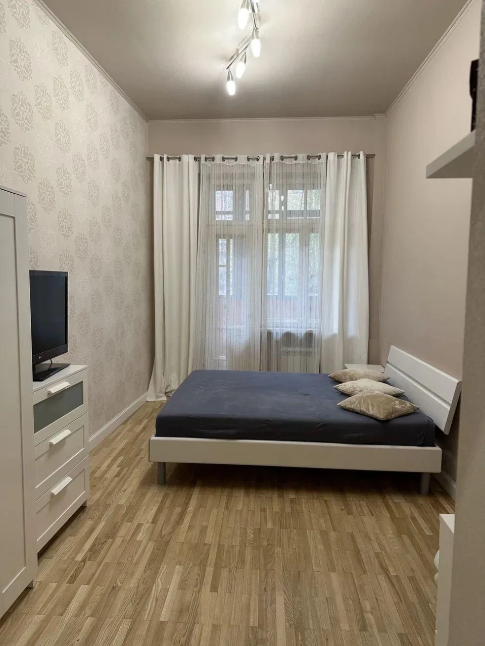 Продажа 5 комн.квартиры+ гараж, метро Ярослава Мудрого рядом
