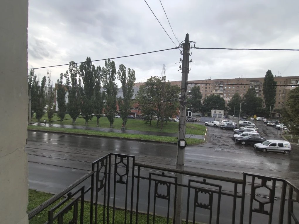 Продам самую дешевую однокомнатную  квартиру 46.3 м2 возле К