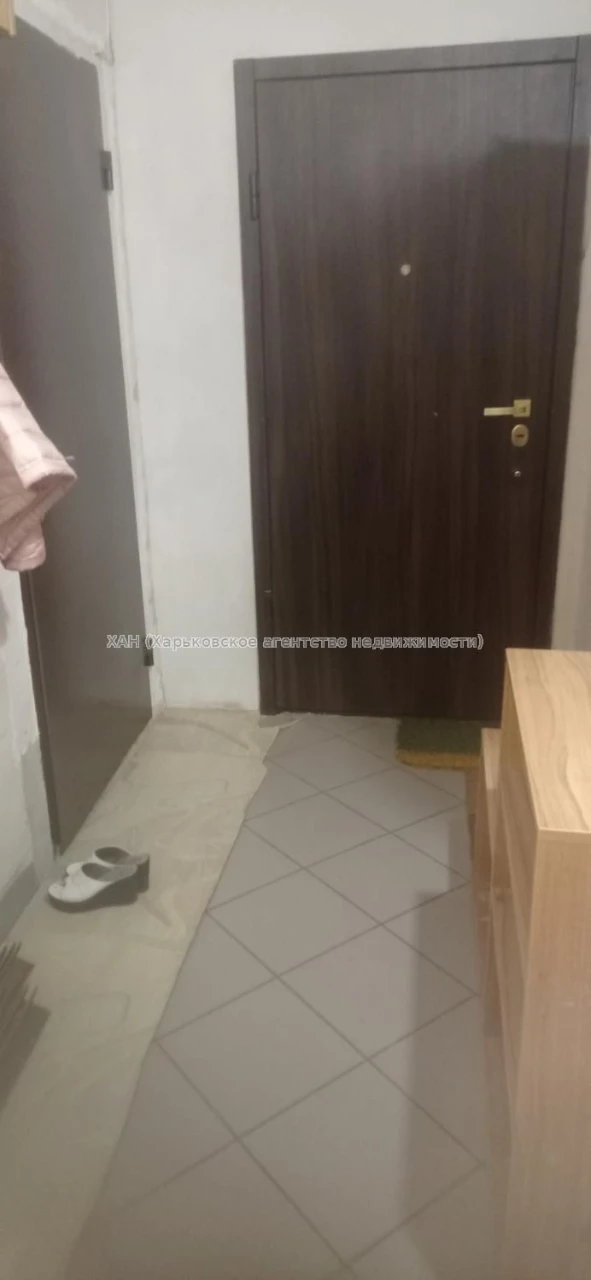 New building, 1 room, 36 sq. m., Saltovskaya metro station, 15 min walk. Brick house.