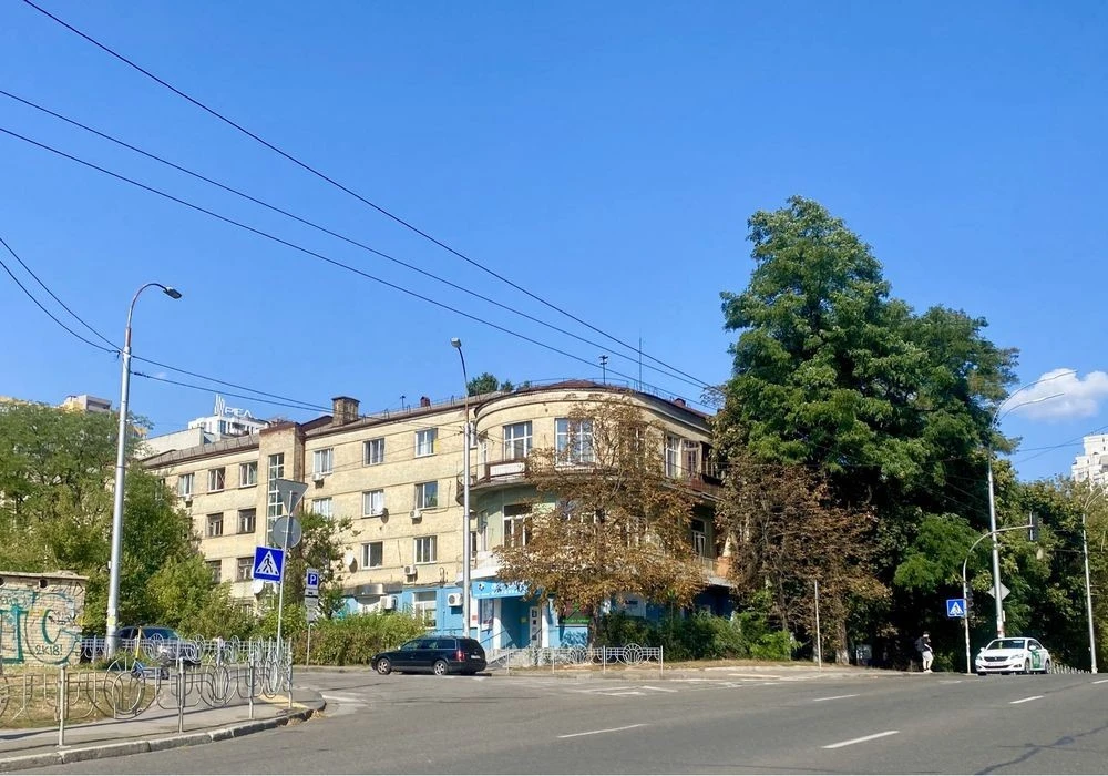 Сдается квартира-студия по адресу ул. Черновола 26/2, метро Политех