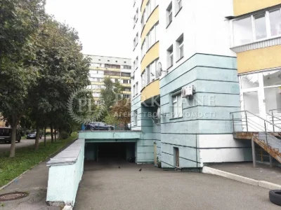 Сдается 2-комнатная квартира, метро Святошин, улица Котельник