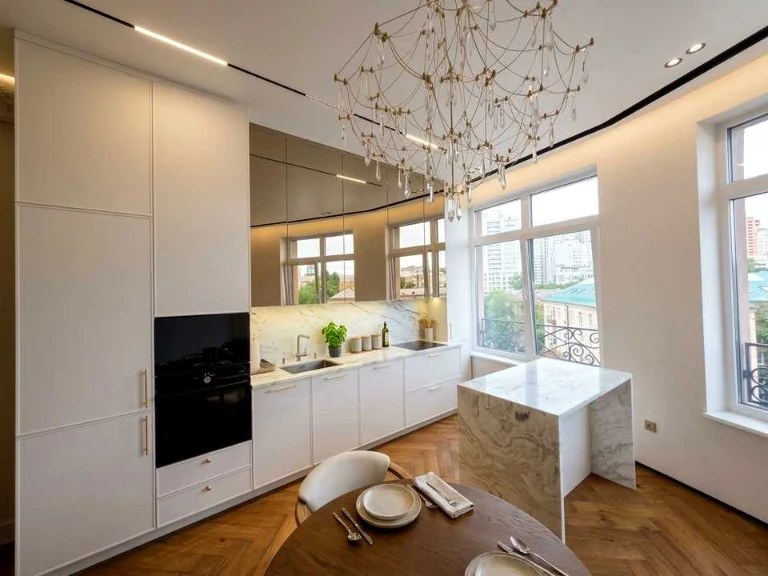 3-room apartment. Kyiv, Mykhaila Boychuka St.